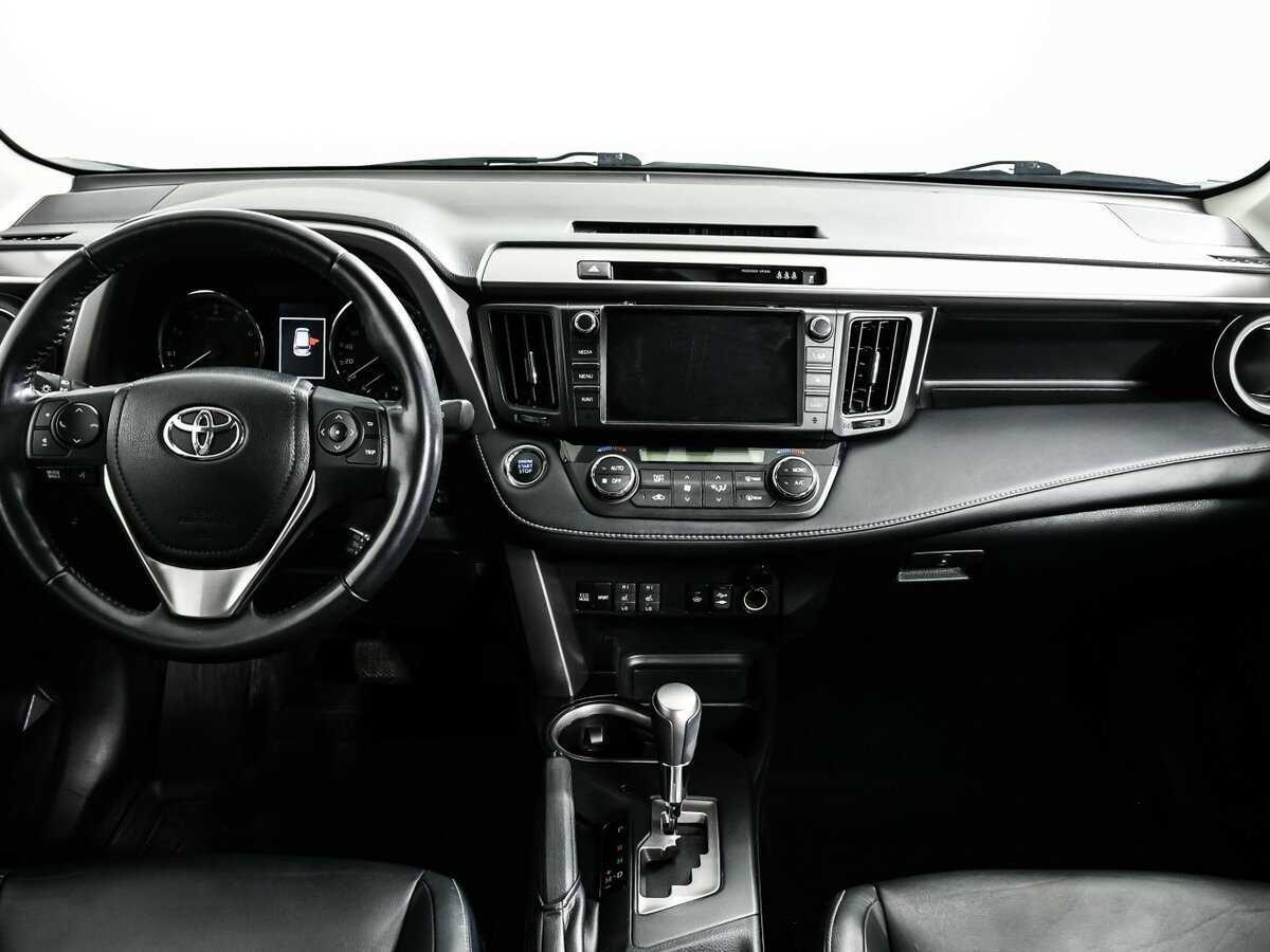 Toyota RAV4 с пробегом — 2019 год. Фото: #10