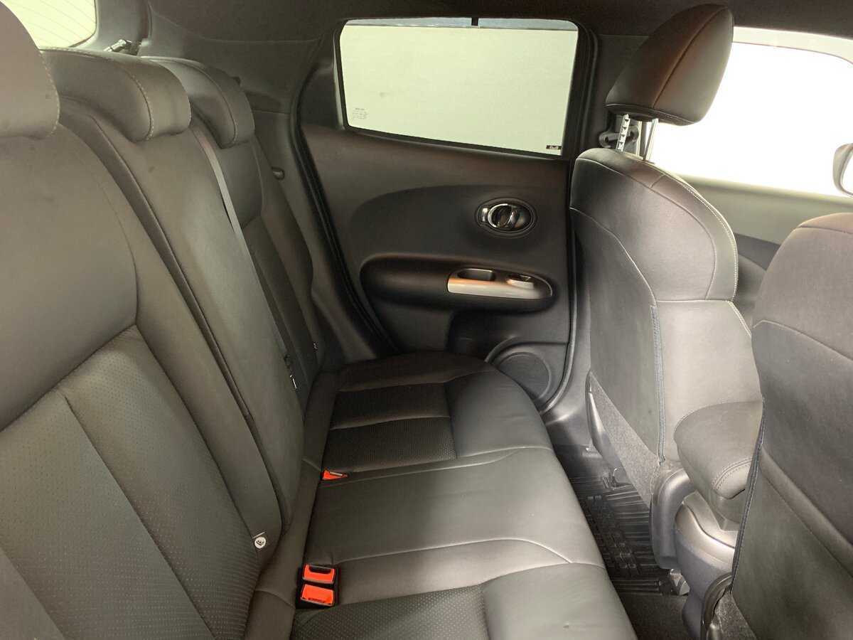 Nissan Juke с пробегом — 2015 год. Фото: #17