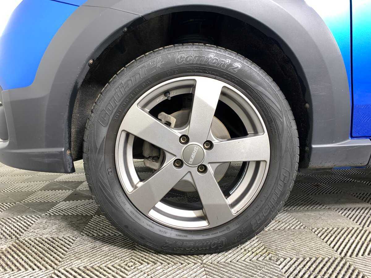 Lada (ВАЗ) Largus с пробегом — 2021 год. Фото: #8