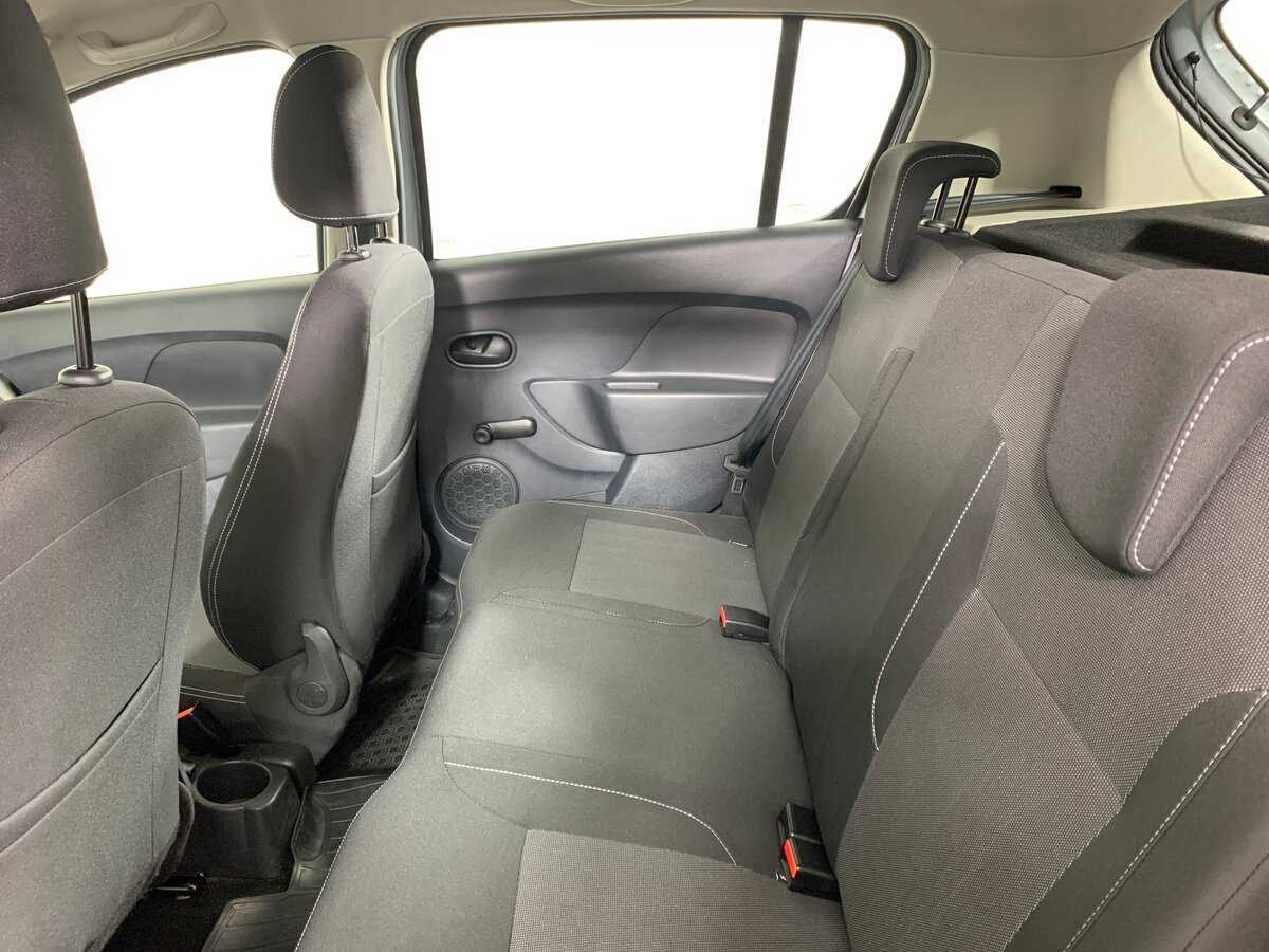 Renault Sandero с пробегом — 2022 год. Фото: #18