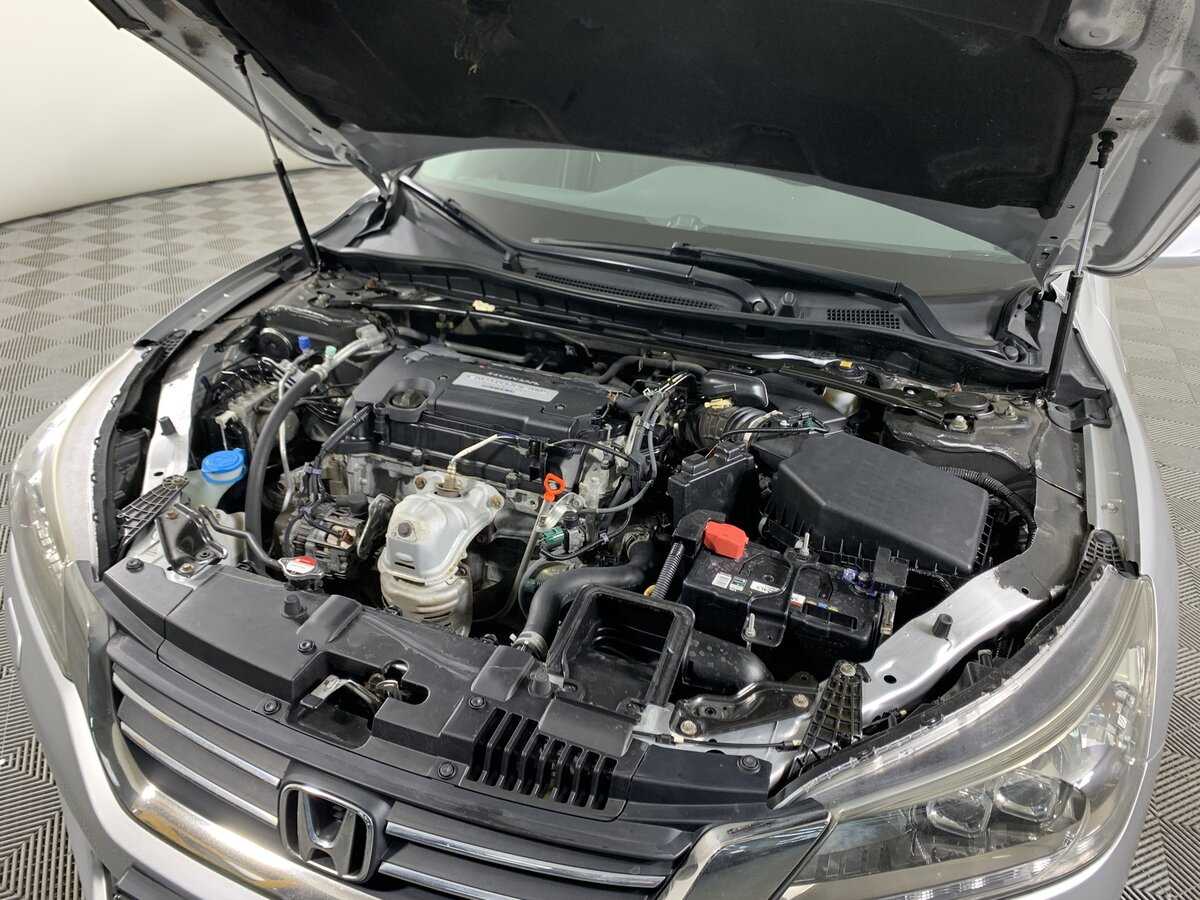 Honda Accord с пробегом — 2013 год. Фото: #8