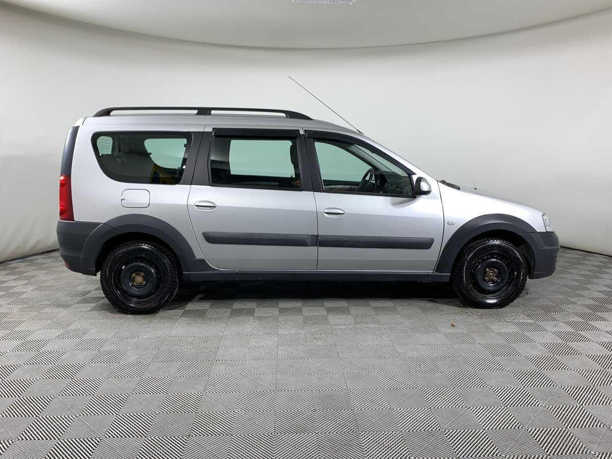 Lada (ВАЗ) Largus с пробегом — 2019 год. Фото: #3