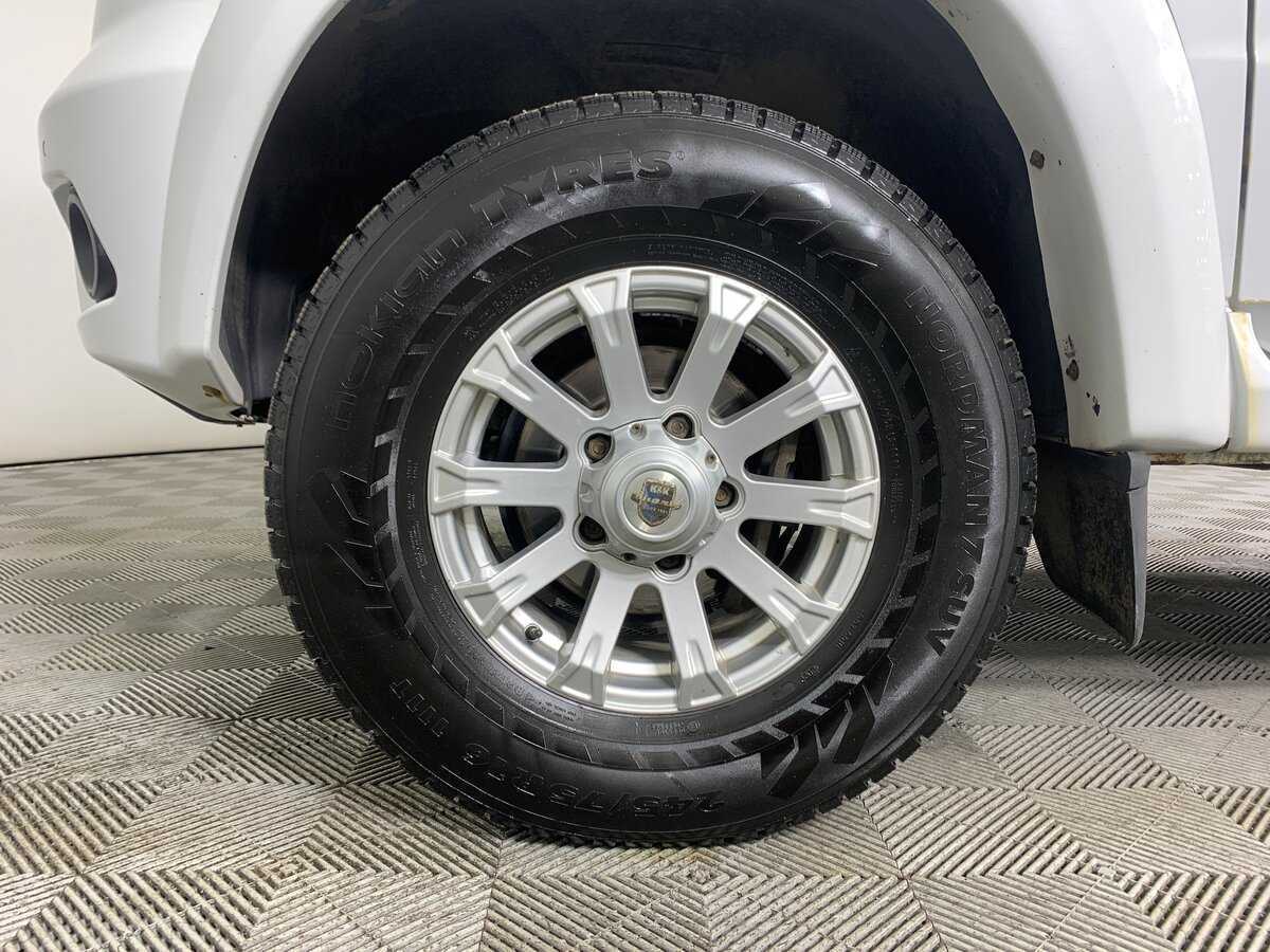 УАЗ Patriot с пробегом — 2017 год. Фото: #8