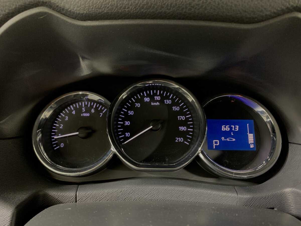 Nissan Terrano с пробегом — 2017 год. Фото: #14