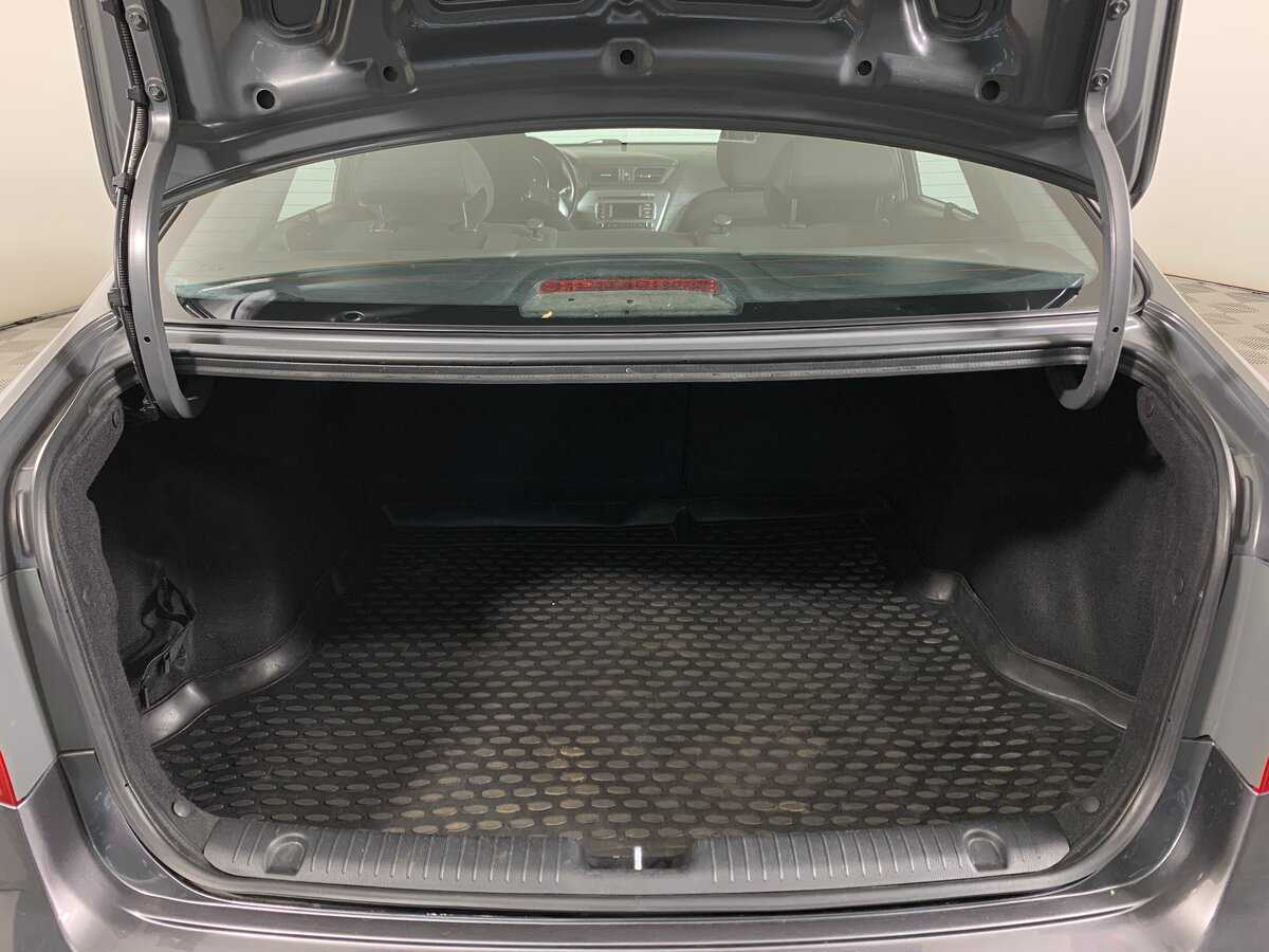 Kia Rio с пробегом — 2015 год. Фото: #19