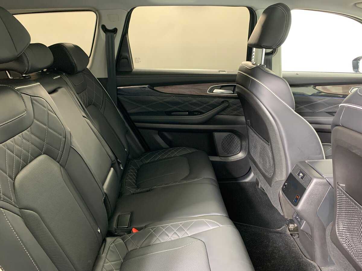 EXEED VX с пробегом — 2022 год. Фото: #17