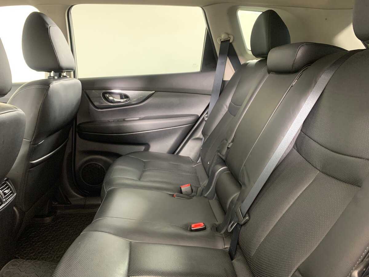 Nissan X-Trail с пробегом — 2016 год. Фото: #18