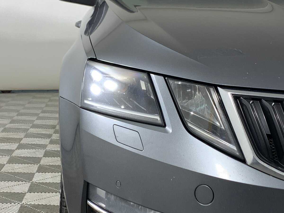 Skoda Octavia с пробегом — 2018 год. Фото: #9