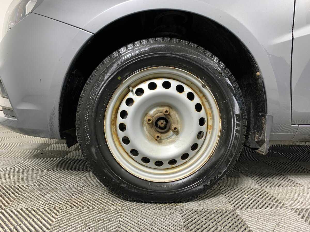 Lada (ВАЗ) Vesta с пробегом — 2018 год. Фото: #8