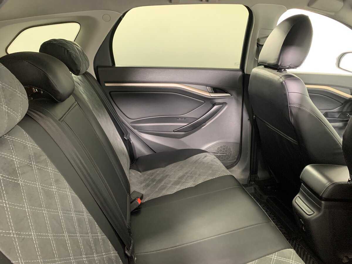 Lada (ВАЗ) Vesta с пробегом — 2018 год. Фото: #17