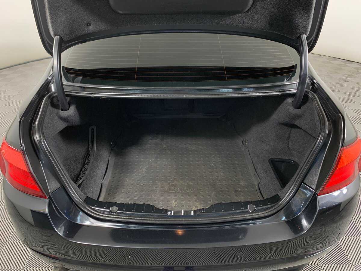 BMW 5 серии с пробегом — 2012 год. Фото: #19