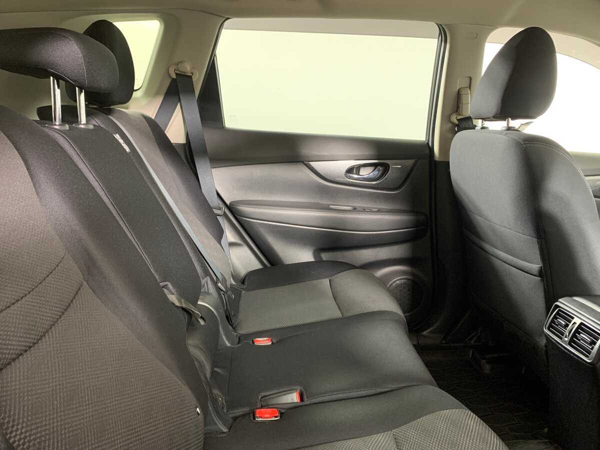 Nissan X-Trail с пробегом — 2018 год. Фото: #17