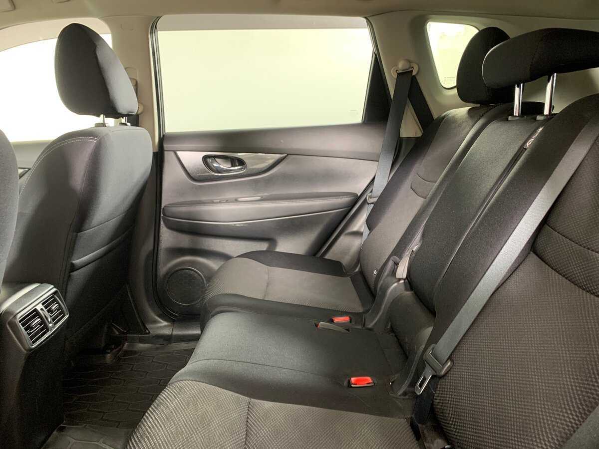 Nissan X-Trail с пробегом — 2018 год. Фото: #18