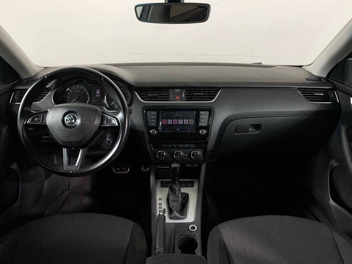 Skoda Octavia с пробегом — 2017 год. Фото: #12