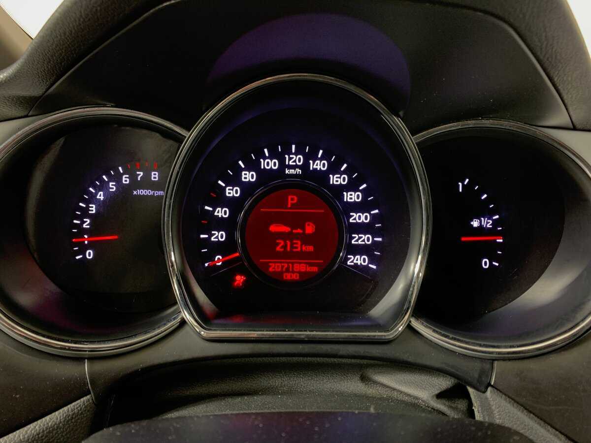 Kia Ceed с пробегом — 2013 год. Фото: #14