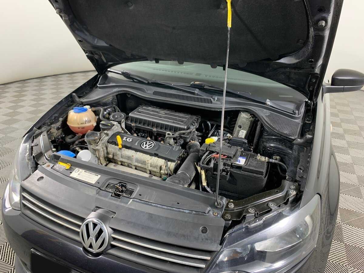 Volkswagen Polo с пробегом — 2013 год. Фото: #10