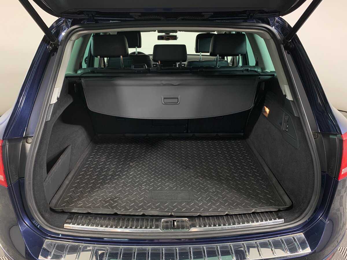 Volkswagen Touareg с пробегом — 2013 год. Фото: #19