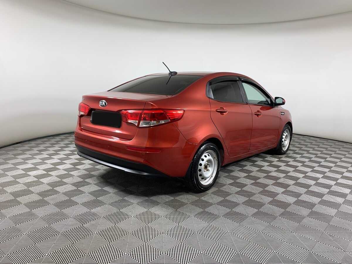 Kia Rio с пробегом — 2017 год. Фото: #4