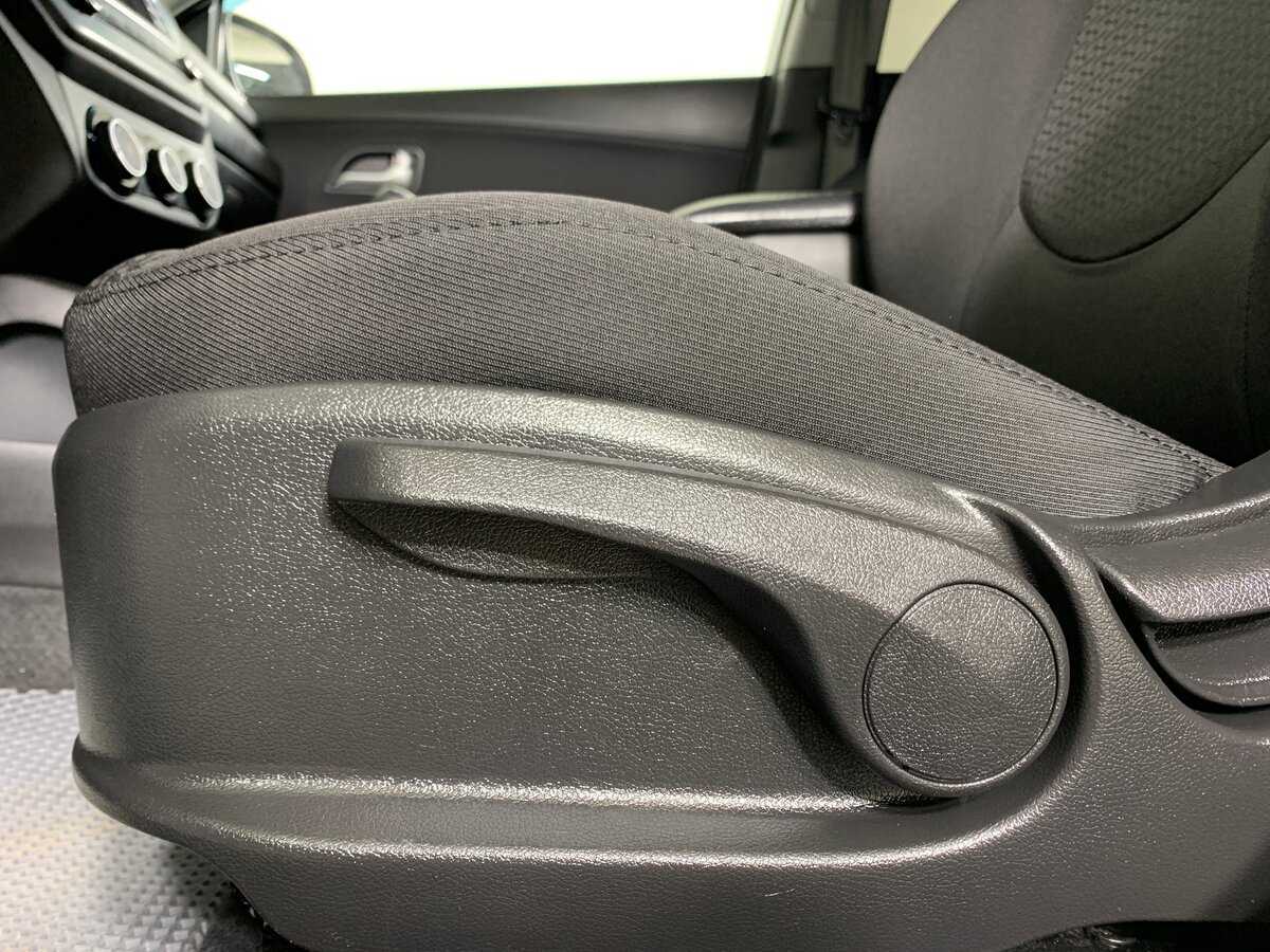 Kia Rio с пробегом — 2016 год. Фото: #16