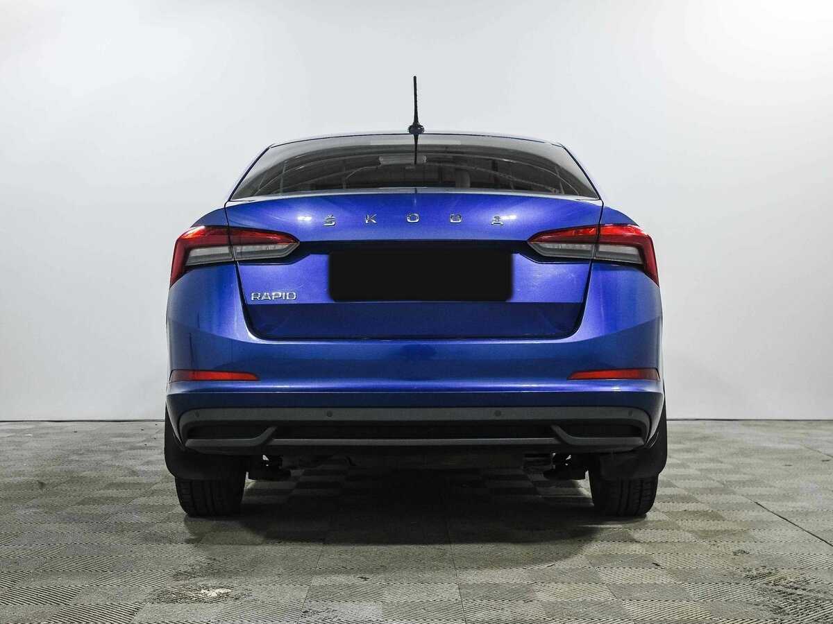 Skoda Rapid с пробегом — 2021 год. Фото: #4