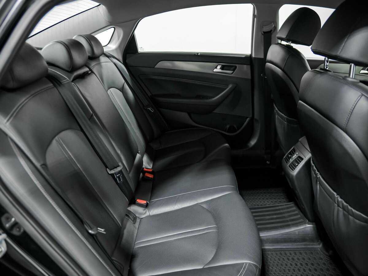 Hyundai Sonata с пробегом — 2017 год. Фото: #17
