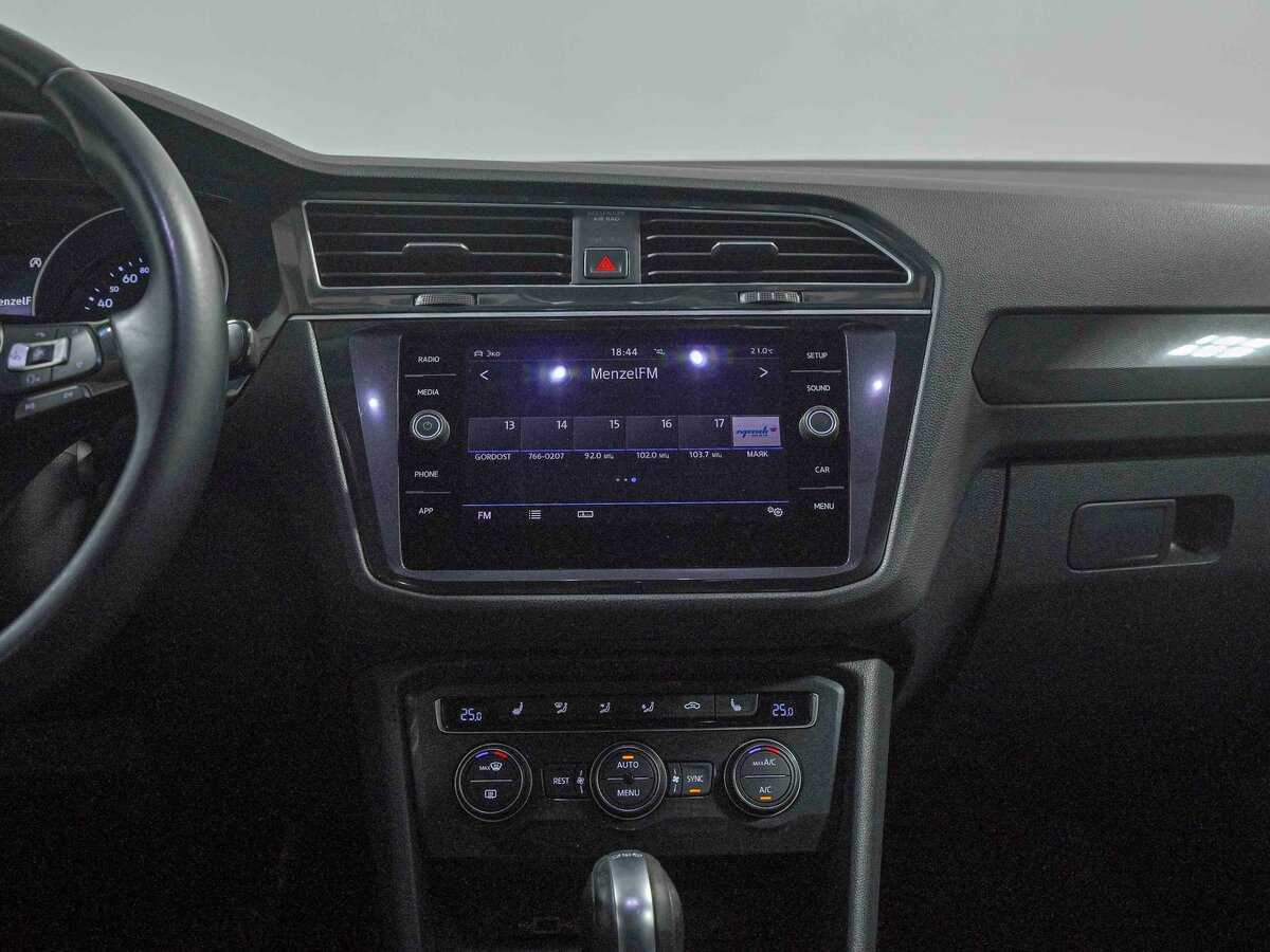 Volkswagen Tiguan с пробегом — 2018 год. Фото: #8