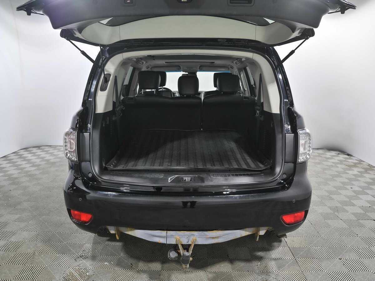 Nissan Patrol с пробегом — 2012 год. Фото: #27