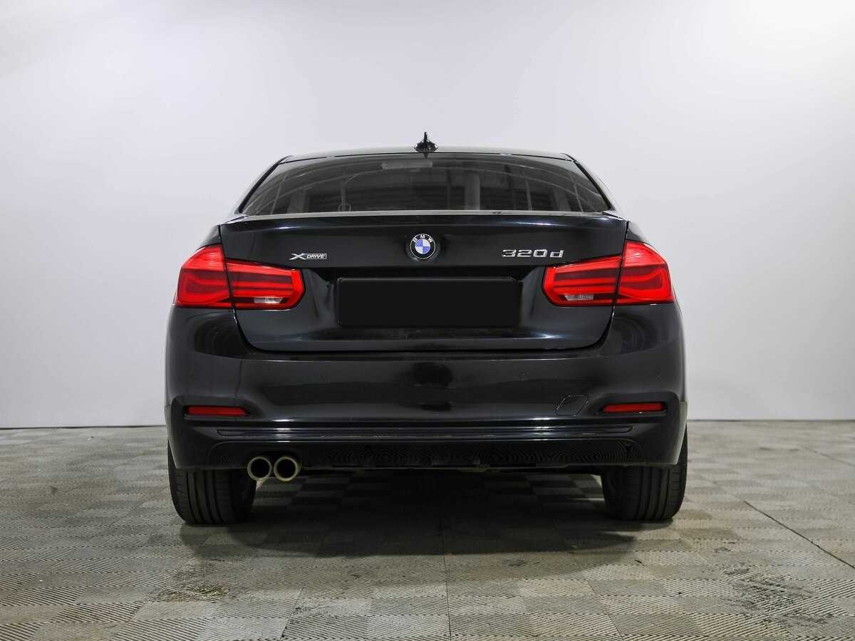 BMW 3 серии с пробегом — 2017 год. Фото: #4