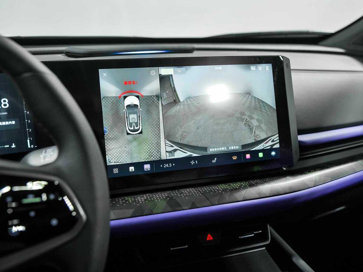 Changan UNI-T с пробегом — 2023 год. Фото: #11