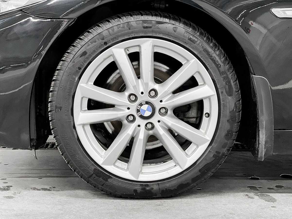 BMW 5 серии с пробегом — 2015 год. Фото: #17