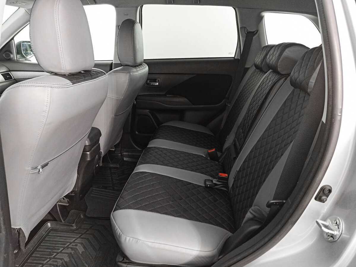 Mitsubishi Outlander с пробегом — 2018 год. Фото: #11