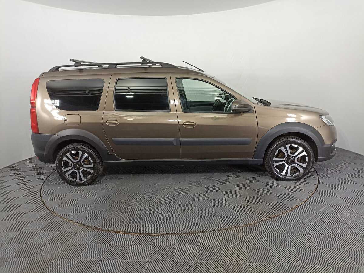 Lada (ВАЗ) Largus с пробегом — 2021 год. Фото: #3