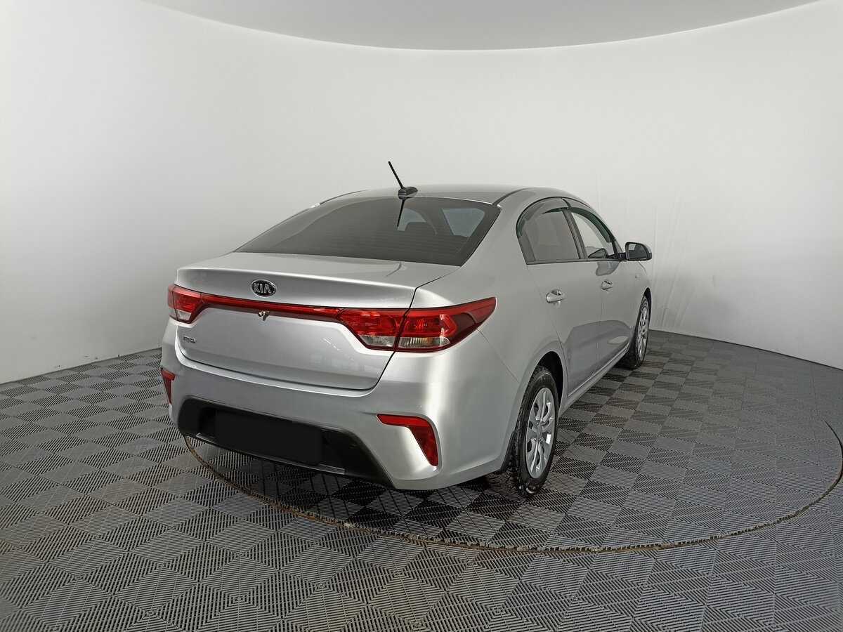 Kia Rio с пробегом — 2017 год. Фото: #4