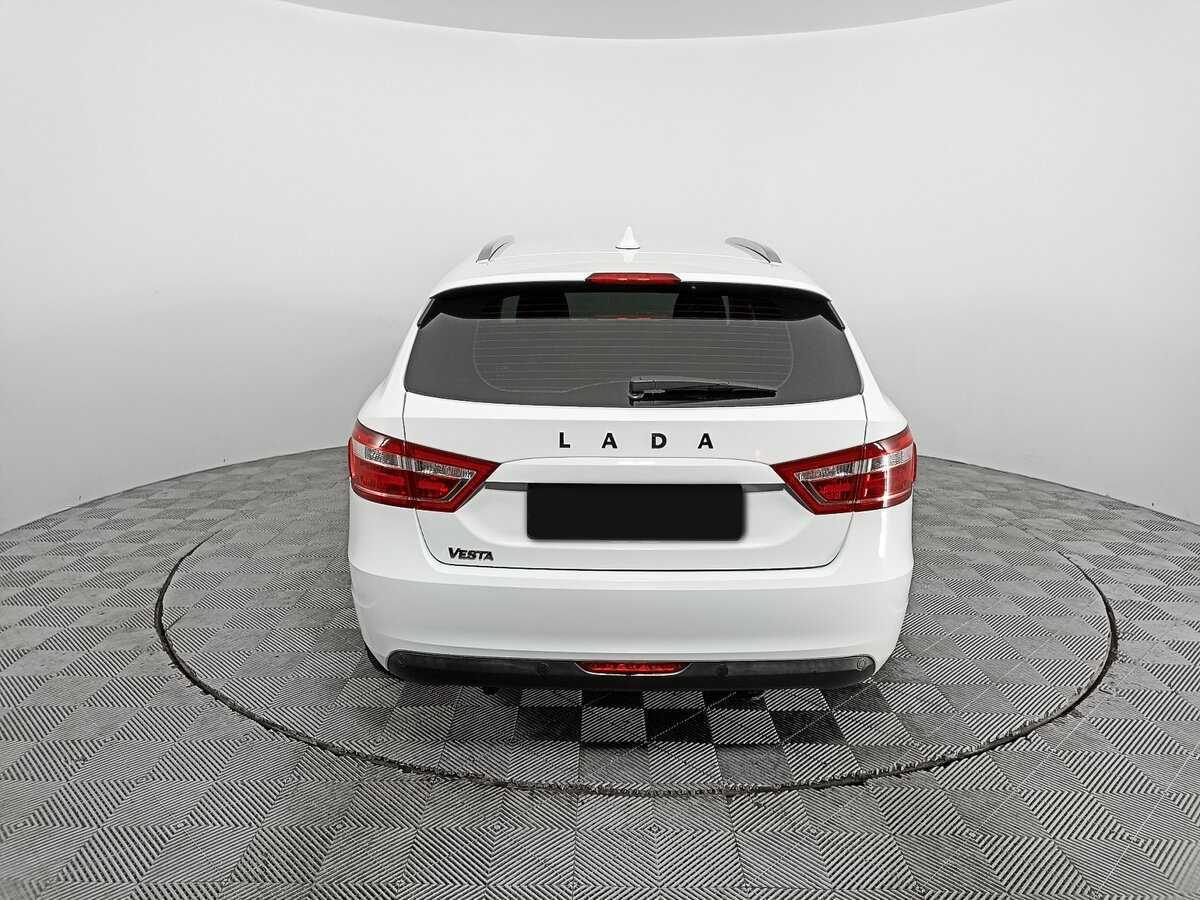 Lada (ВАЗ) Vesta с пробегом — 2019 год. Фото: #5