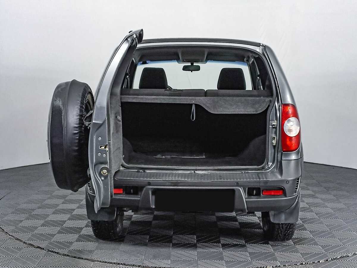 Chevrolet Niva с пробегом — 2017 год. Фото: #7