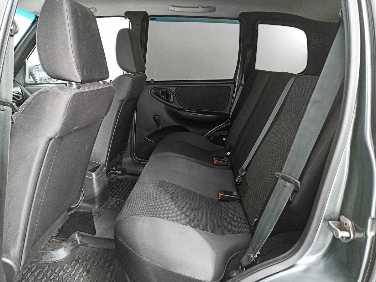 Chevrolet Niva с пробегом — 2017 год. Фото: #9