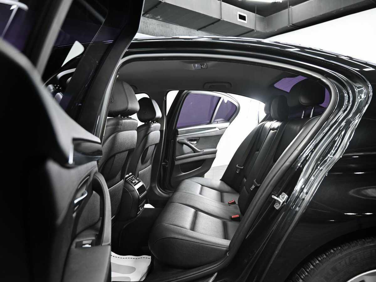 BMW 5 серии с пробегом — 2014 год. Фото: #14