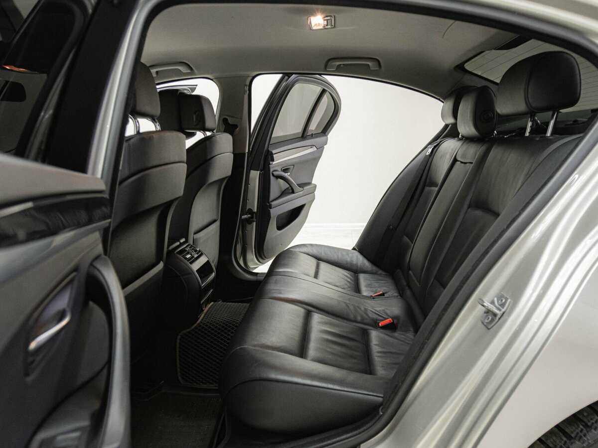 BMW 5 серии с пробегом — 2012 год. Фото: #15