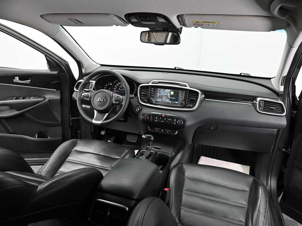 Kia Sorento с пробегом — 2017 год. Фото: #11