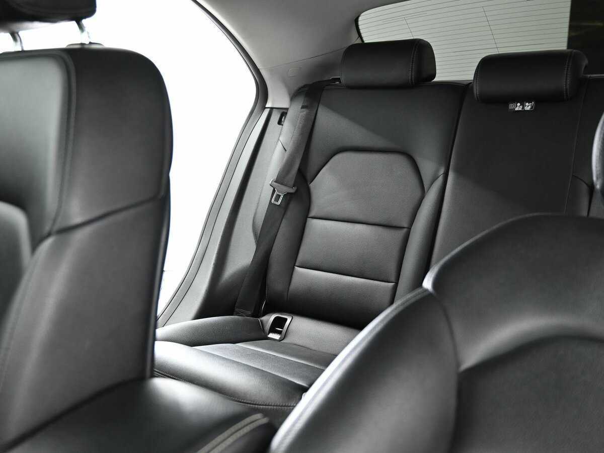 Mercedes-Benz CLA с пробегом — 2017 год. Фото: #16