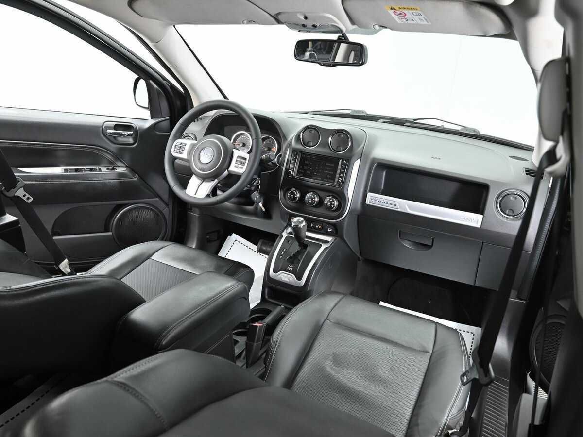 Jeep Compass с пробегом — 2014 год. Фото: #12