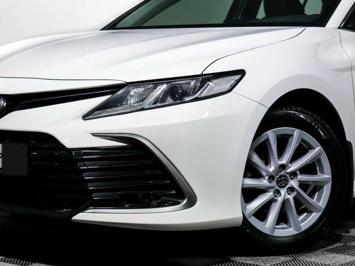 Toyota Camry с пробегом — 2021 год. Фото: #16