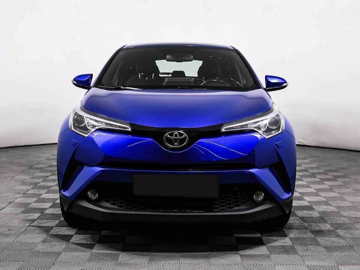 Toyota C-HR с пробегом — 2018 год. Фото: #1