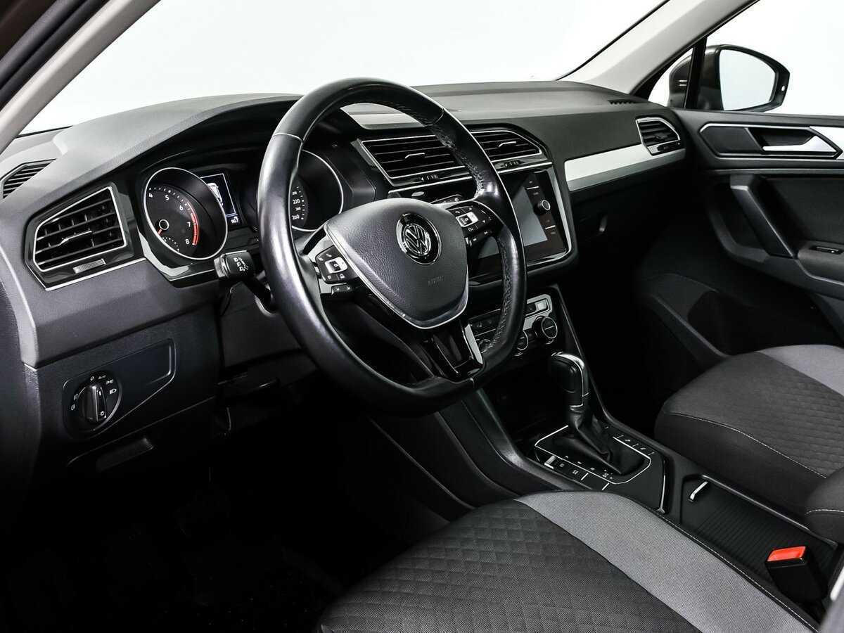 Volkswagen Tiguan с пробегом — 2017 год. Фото: #11