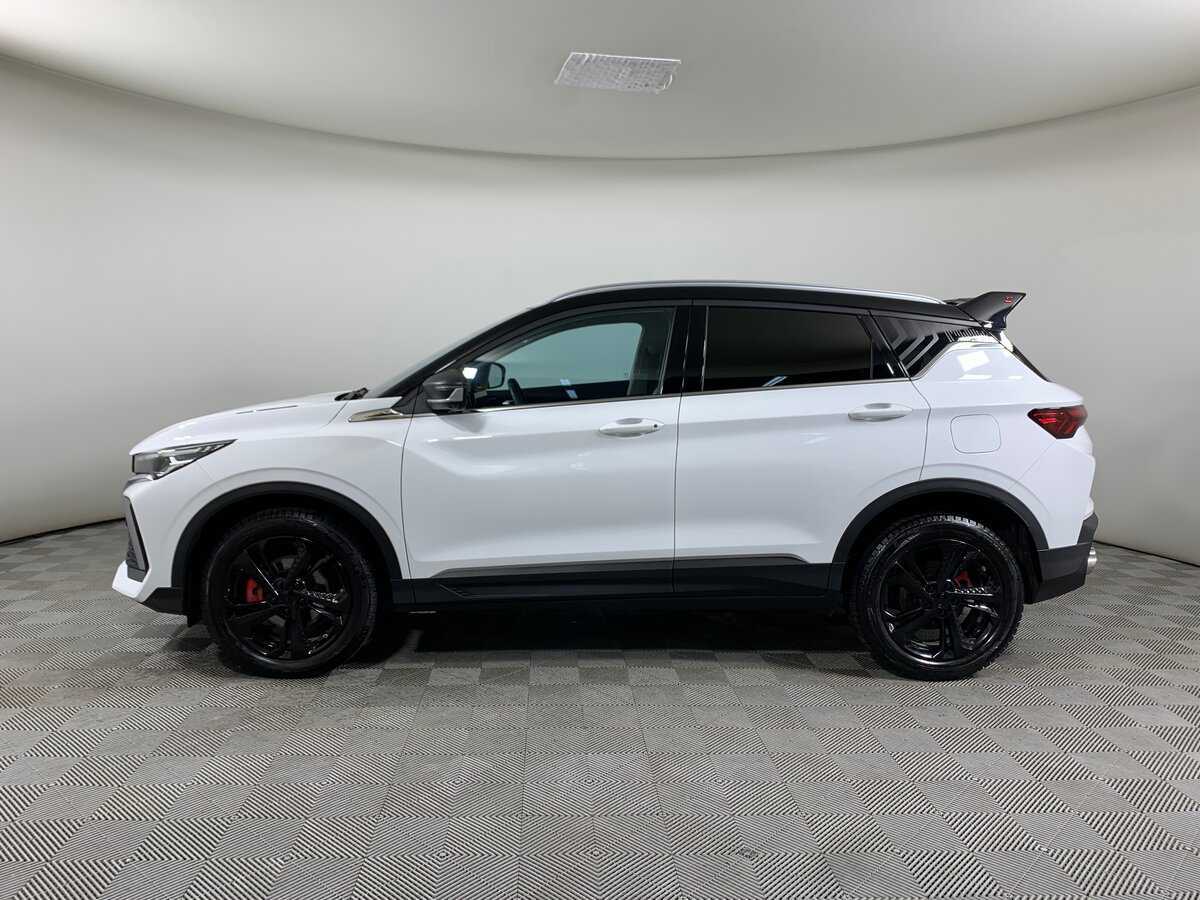 Geely Coolray с пробегом — 2023 год. Фото: #7