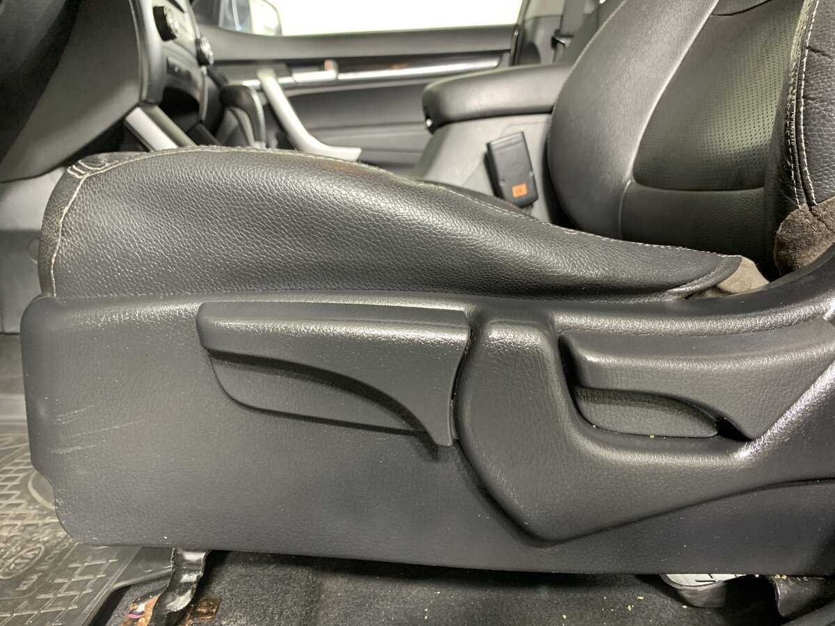 Kia Sorento с пробегом — 2012 год. Фото: #16