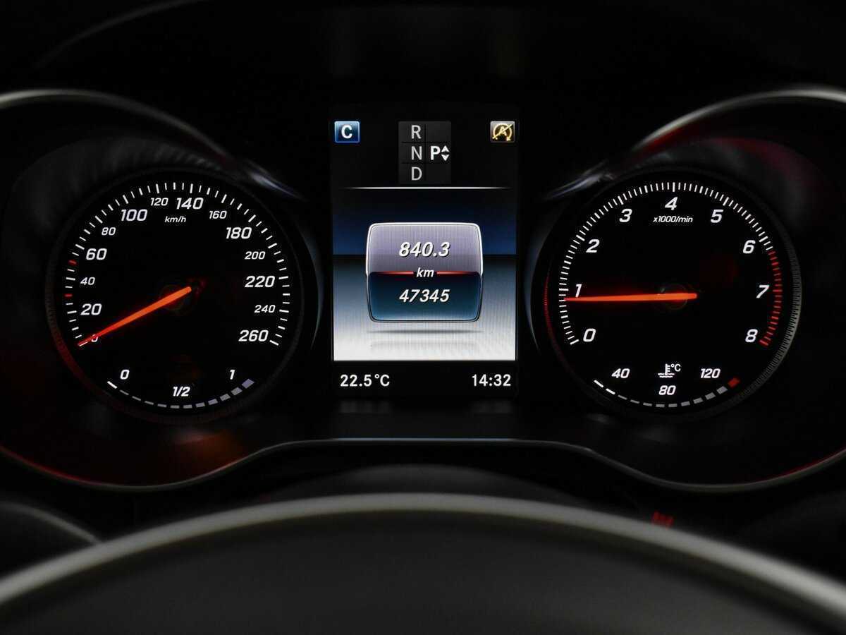 Mercedes-Benz C-Класс с пробегом — 2015 год. Фото: #12