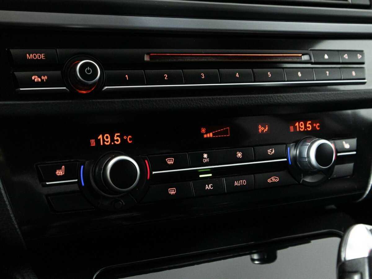 BMW 5 серии с пробегом — 2014 год. Фото: #18