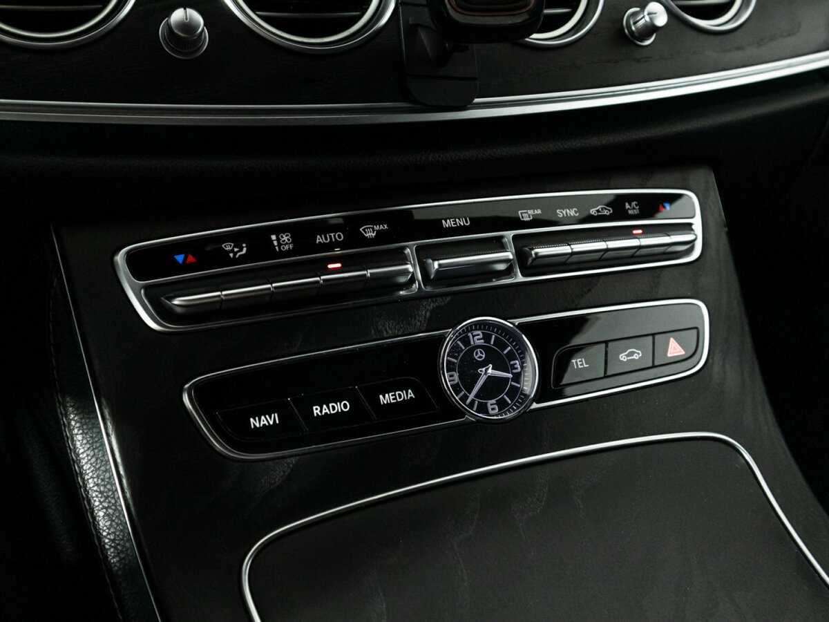 Mercedes-Benz E-Класс с пробегом — 2018 год. Фото: #18