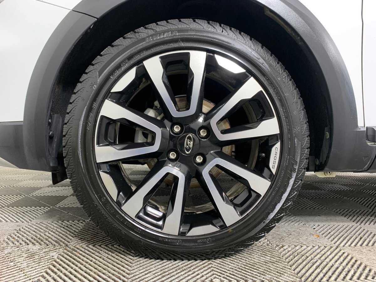 Lada (ВАЗ) Vesta с пробегом — 2023 год. Фото: #8